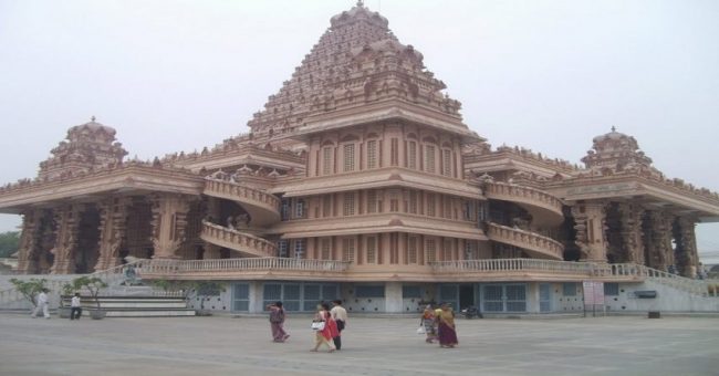 Chattarpur temple 