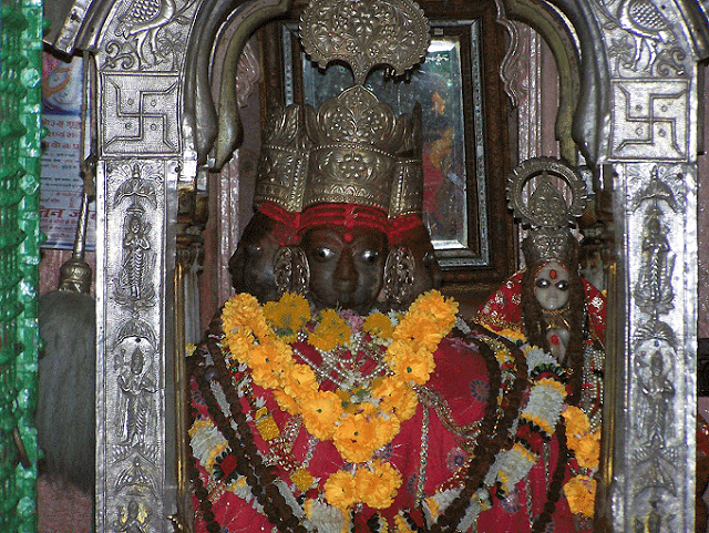 brahma idol pushkar Brahma Temple Pushkar Rajasthan